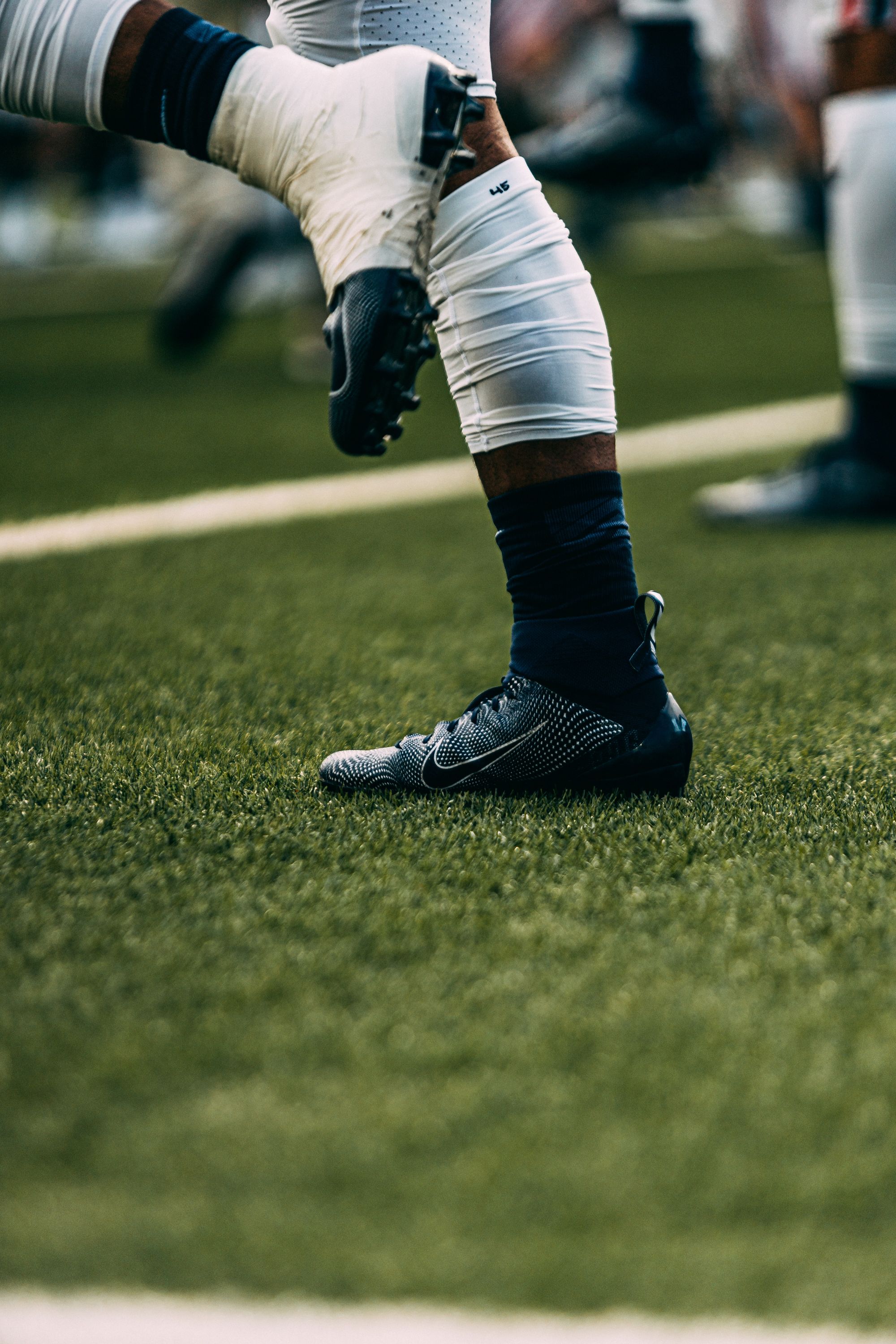 Best Football Cleats for Running Backs FootballCleats101