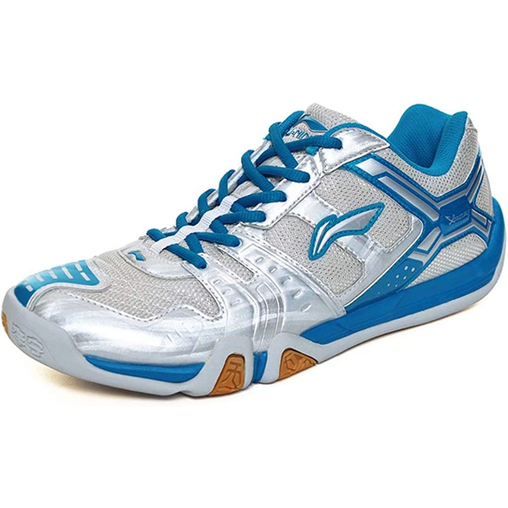 Badminton Shoes for Women: Our Top 3 Picks for your Safety