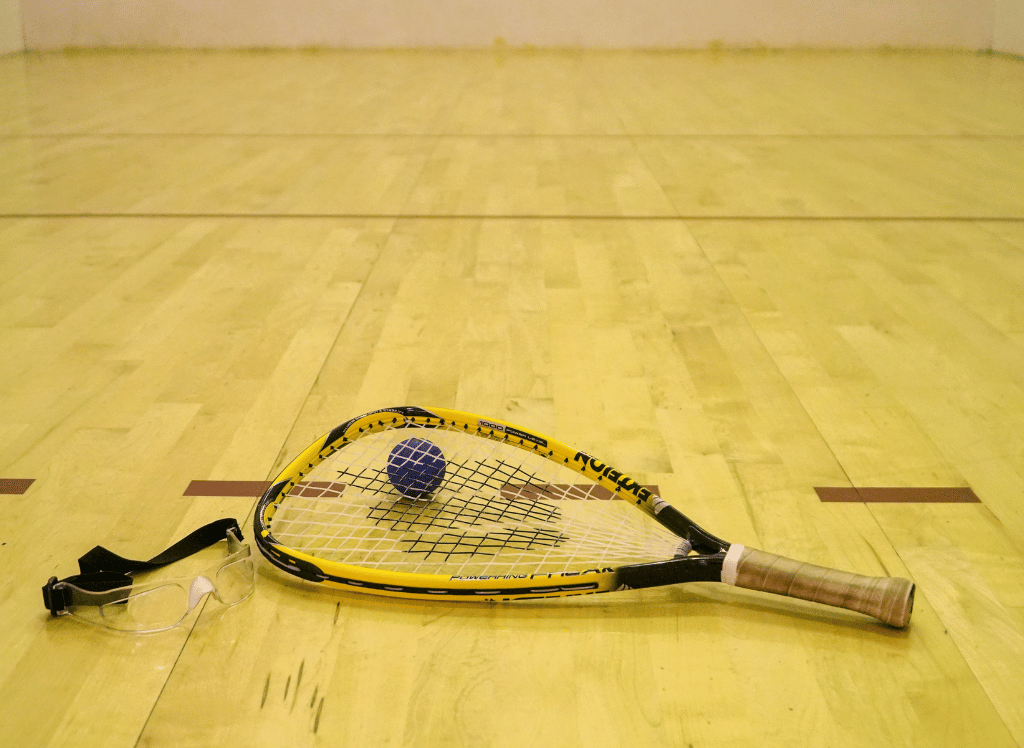 How Do You Score Points in Racquetball?